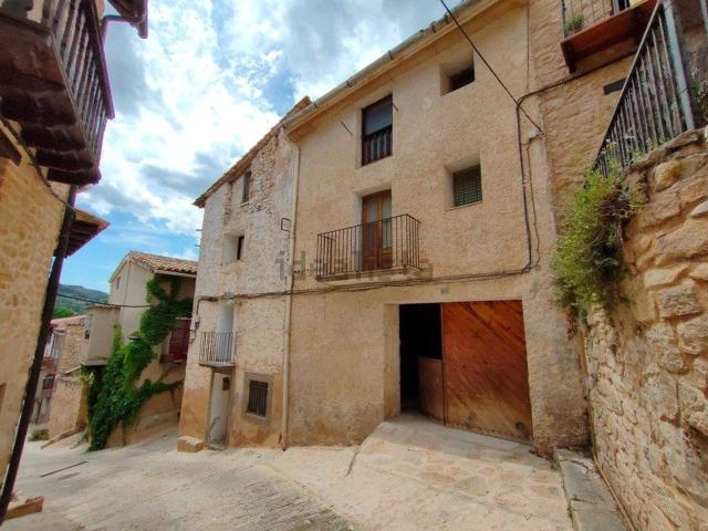 Casa en venta en Valderrobres