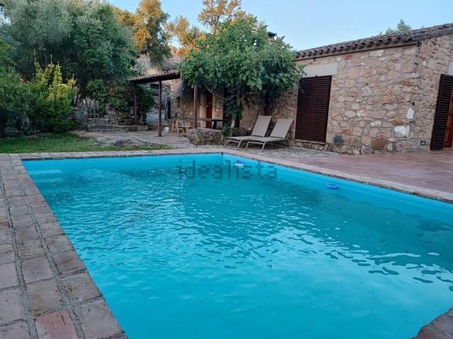 Casa en alquiler en Valencia De Alcántara, Extremadura
