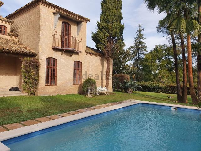 Casa en venta en Valencina De La Concepción, Sevilla