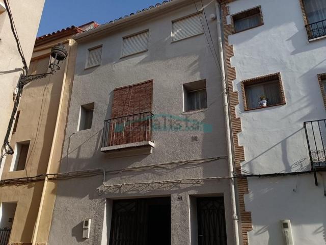 Casa en venta en l'Alt Palància, Valencia