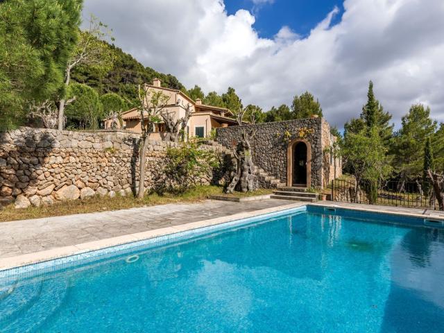 Casa en venta en Valldemossa, Urbanització de s'Arxiduc
