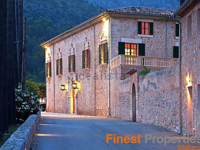 Casa en venta en Valldemossa, Urbanització de s'Arxiduc