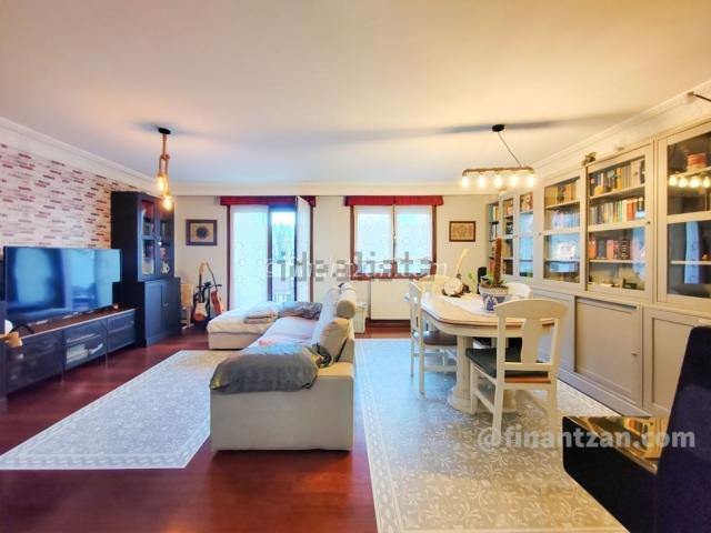 Casa en venta en Valle De Trápaga-trapagaran, Guipúzcoa