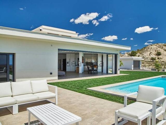Casa en venta en El Llofriu, l'Alacantí