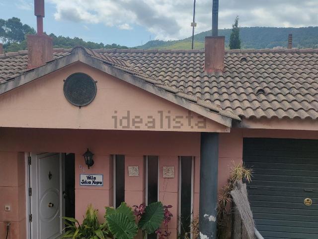 Casa en venta en Vallirana Parc, Vallirana