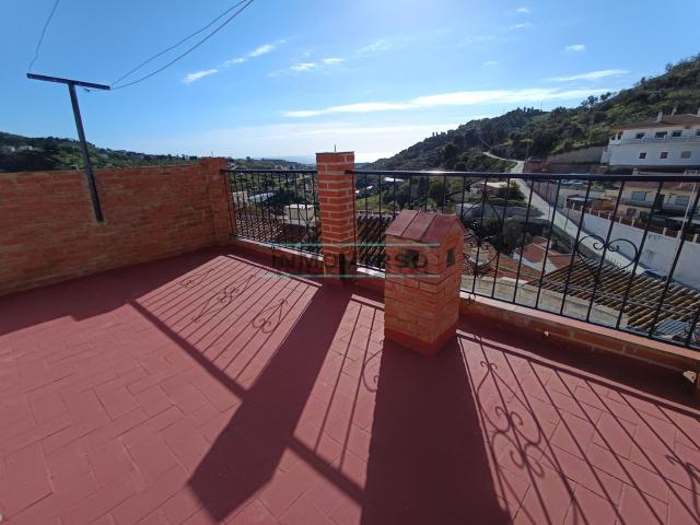 Casa en venta en Cajiz, La Axarquía