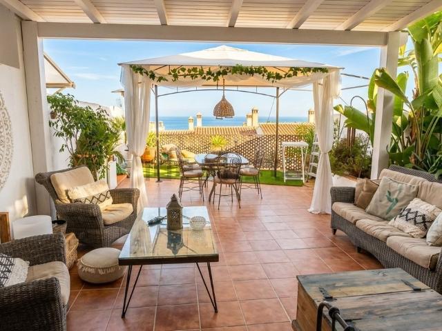 Casa en venta en Urbanización Puerto del Hierro, Vélez-Málaga