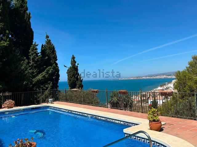 Casa en venta en Mezquitilla, La Axarquía