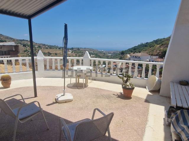 Casa en venta en Cajiz, La Axarquía