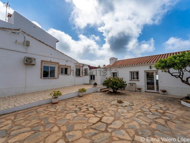 Casa en venta en Benajarafe, La Axarquía