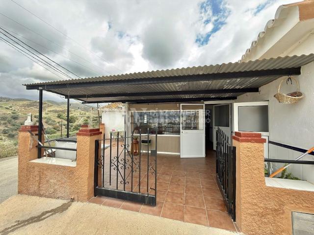 Casa en venta en Benajarafe, La Axarquía