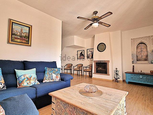 Casa en alquiler en Benajarafe, La Axarquía