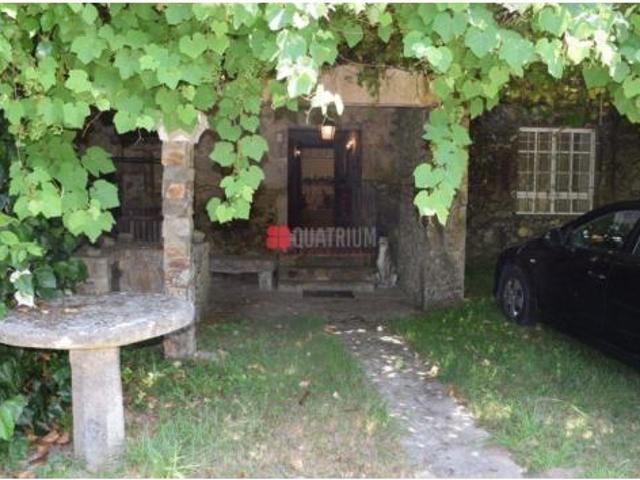 Chalet en venta en Tabeirós - Terra de Montes, Galicia