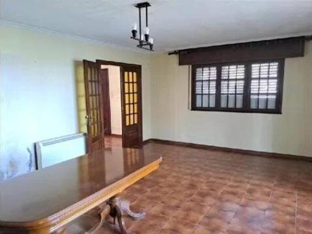 Chalet en venta en O Outeiro, Arousa