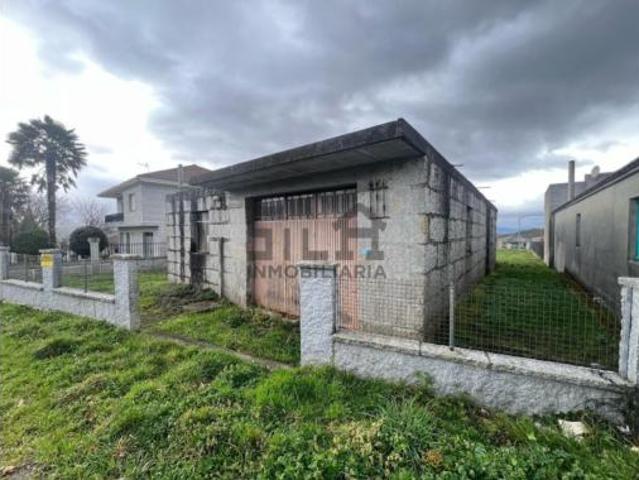 Chalet en venta en A Merca, Ourense