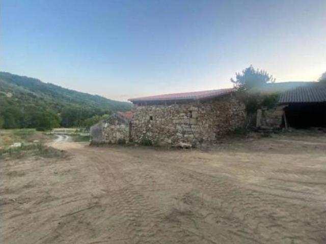 Chalet en venta en A Merca, Terra da Celanova