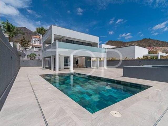 Chalet en venta en Costa Adeje, Adeje