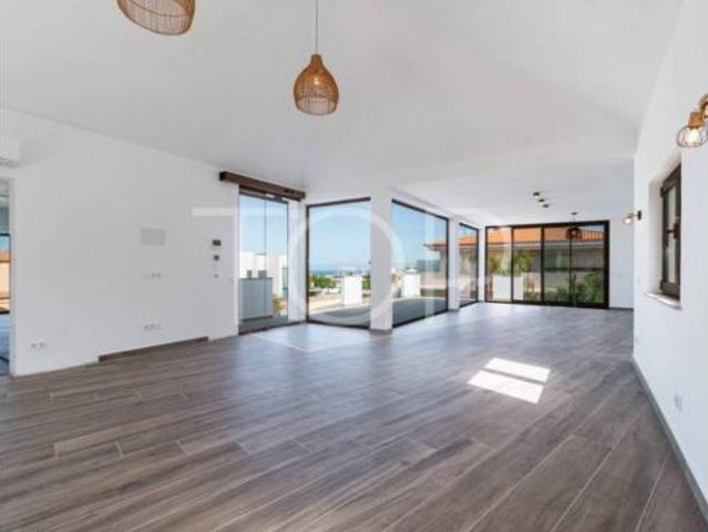 Chalet en venta en Playa Paraíso, Adeje