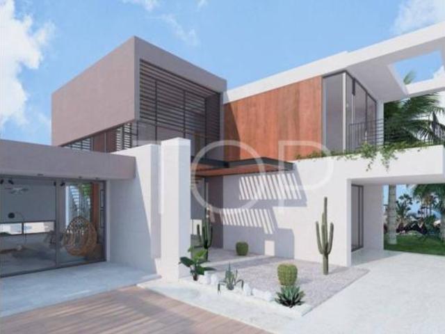 Chalet en venta en La Caleta, Adeje