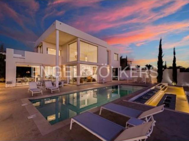 Chalet en venta en Playa Paraíso, Adeje