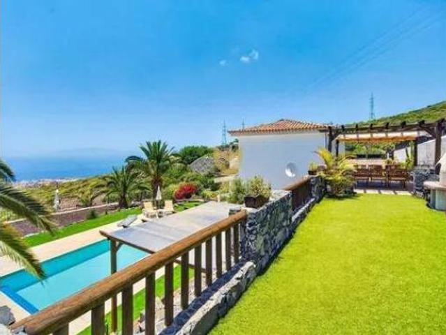 Chalet en venta en Las Moraditas, Adeje