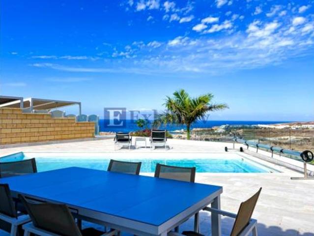 Chalet en venta en Costa Adeje, Adeje