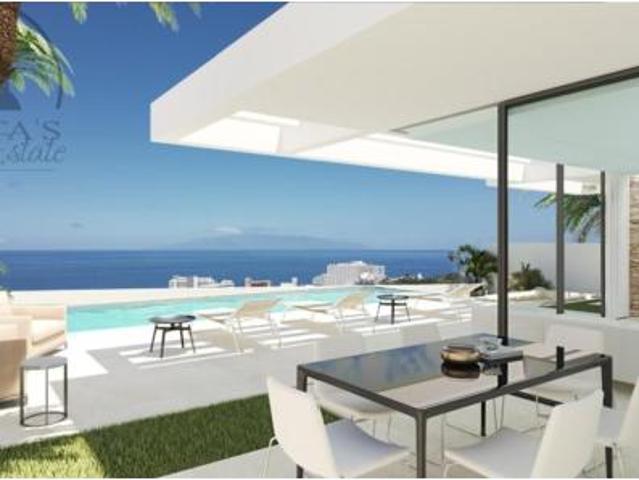 Chalet en venta en San Eugenio Bajo, Adeje