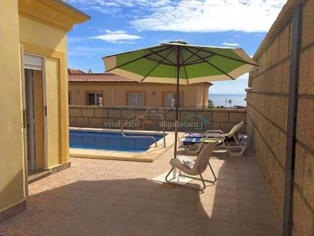 Chalet en venta en Miraverde, Adeje