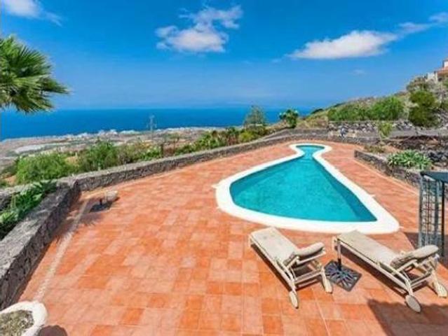 Chalet en venta en Las Moraditas, Adeje