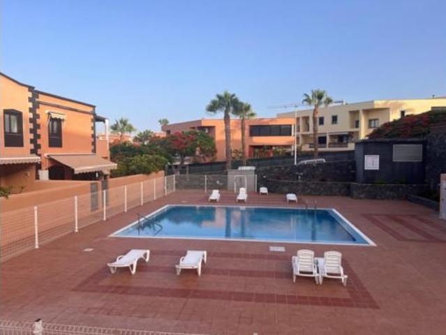 Chalet en venta en El Galeón, Adeje