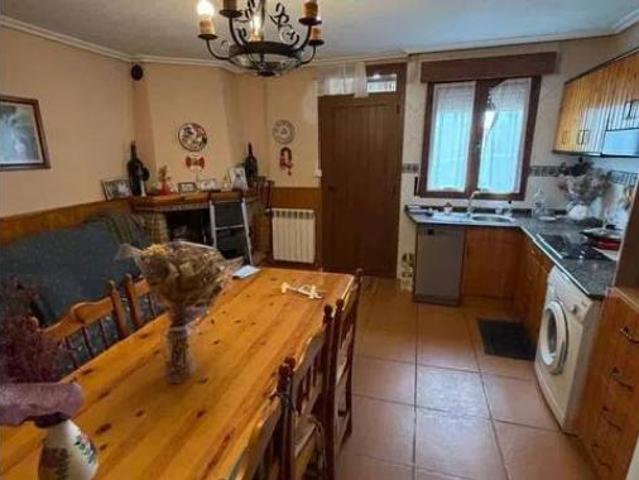 Chalet en venta en Agoncillo, La Rioja