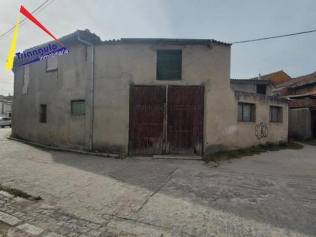 Chalet en venta en Aguilafuente, Castilla y León