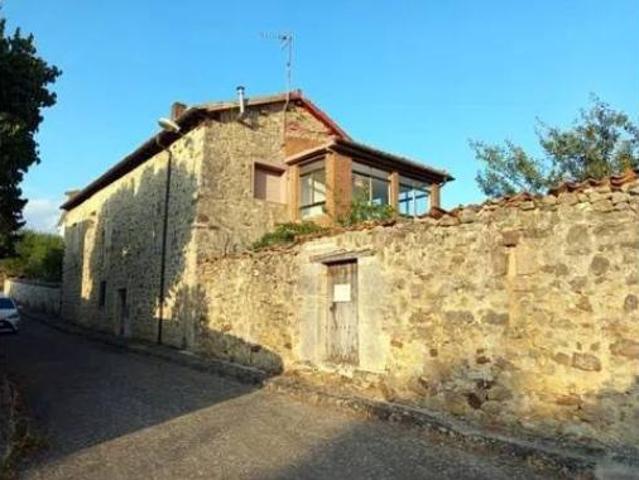 Chalet en venta en Puentetoma, Aguilar De Campoo