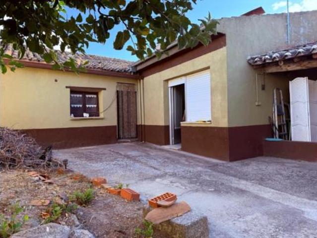 Chalet en venta en Alaraz, Castilla y León