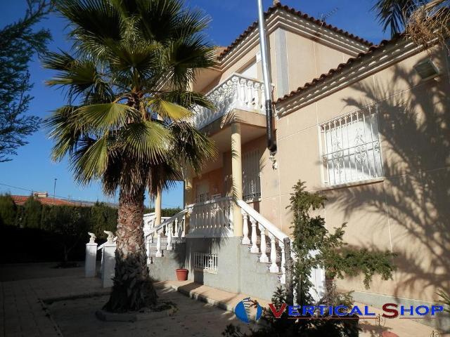 Chalet en venta en Caudete, Castilla-La Mancha