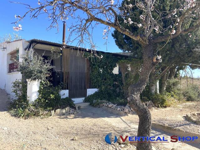 Chalet en venta en Caudete, Castilla-La Mancha