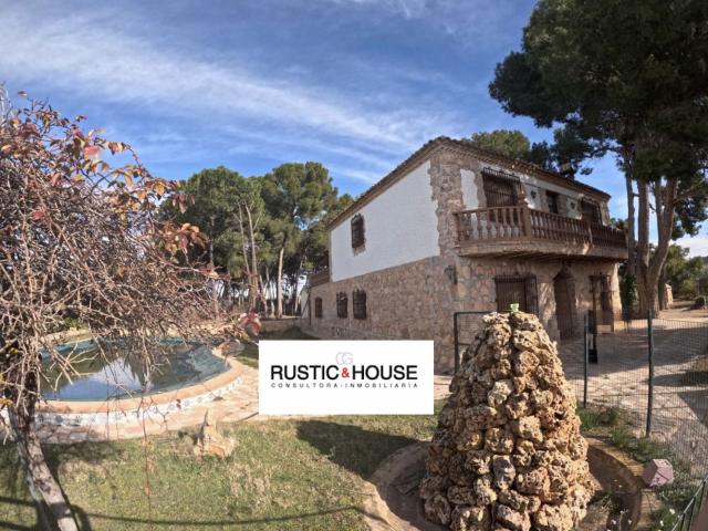 Chalet en venta en Hellín, Castilla-La Mancha