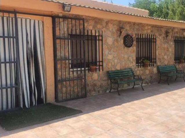 Chalet en venta en Urbanización Altos de Escucha, Albacete