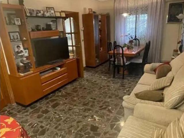 Chalet en venta en Distrito 2, Albacete
