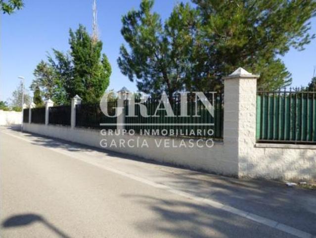 Chalet en venta en Urbanización Los Prados, Albacete