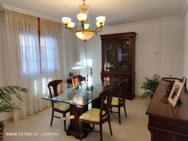 Chalet en venta en Distrito 2, Albacete