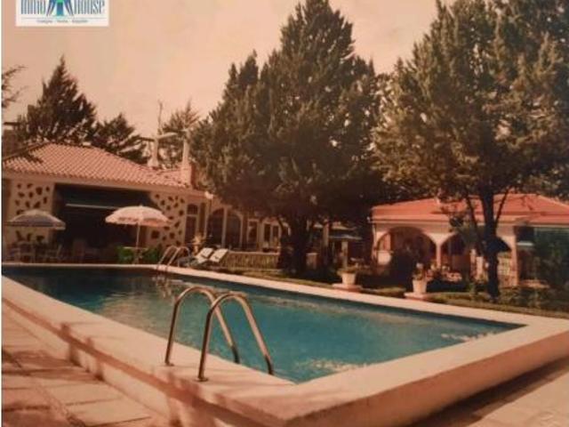 Chalet en venta en Urbanización Los Prados, Albacete