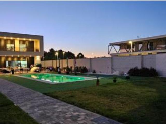 Chalet en venta en Urbanización Los Prados, Albacete