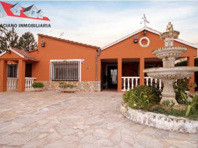 Chalet en venta en Urbanización Las Viñas, Albacete