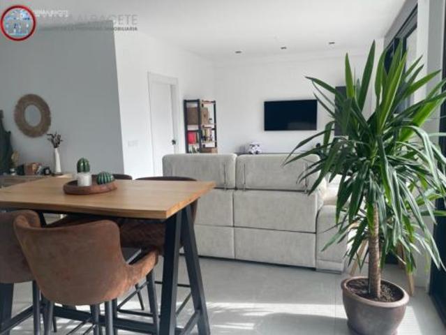 Chalet en venta en Urbanización Los Prados, Albacete