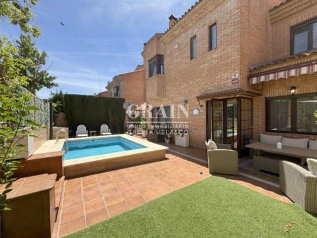 Chalet en venta en Distrito 3, Albacete