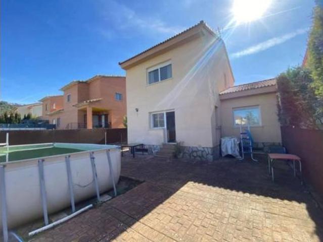 Villa en venta en Albalate De Zorita