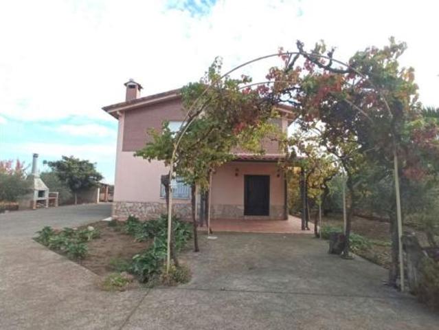 Chalet en venta en Albelda De Iregua, La Rioja