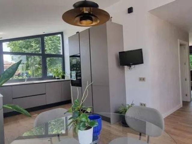 Chalet en venta en Albelda De Iregua, La Rioja