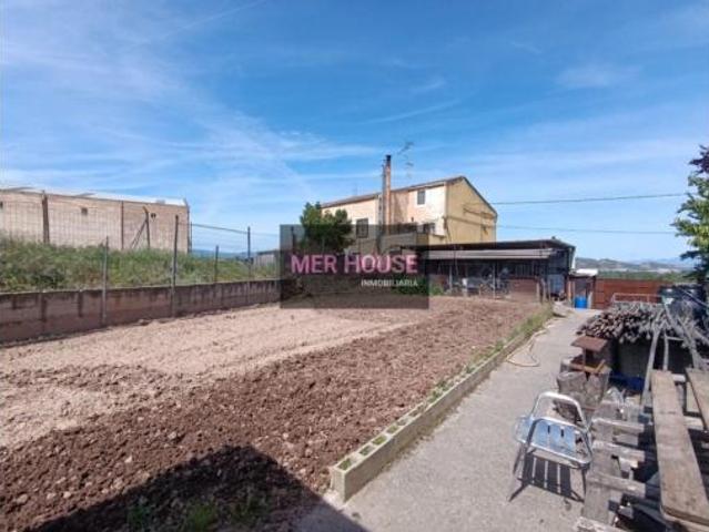 Chalet en venta en Alberite, La Rioja